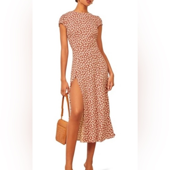 Reformation, Gavin, size 10, fits closer to 8 - Picture 1 of 5